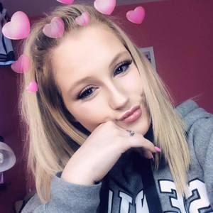 Meet your Posher, Erica